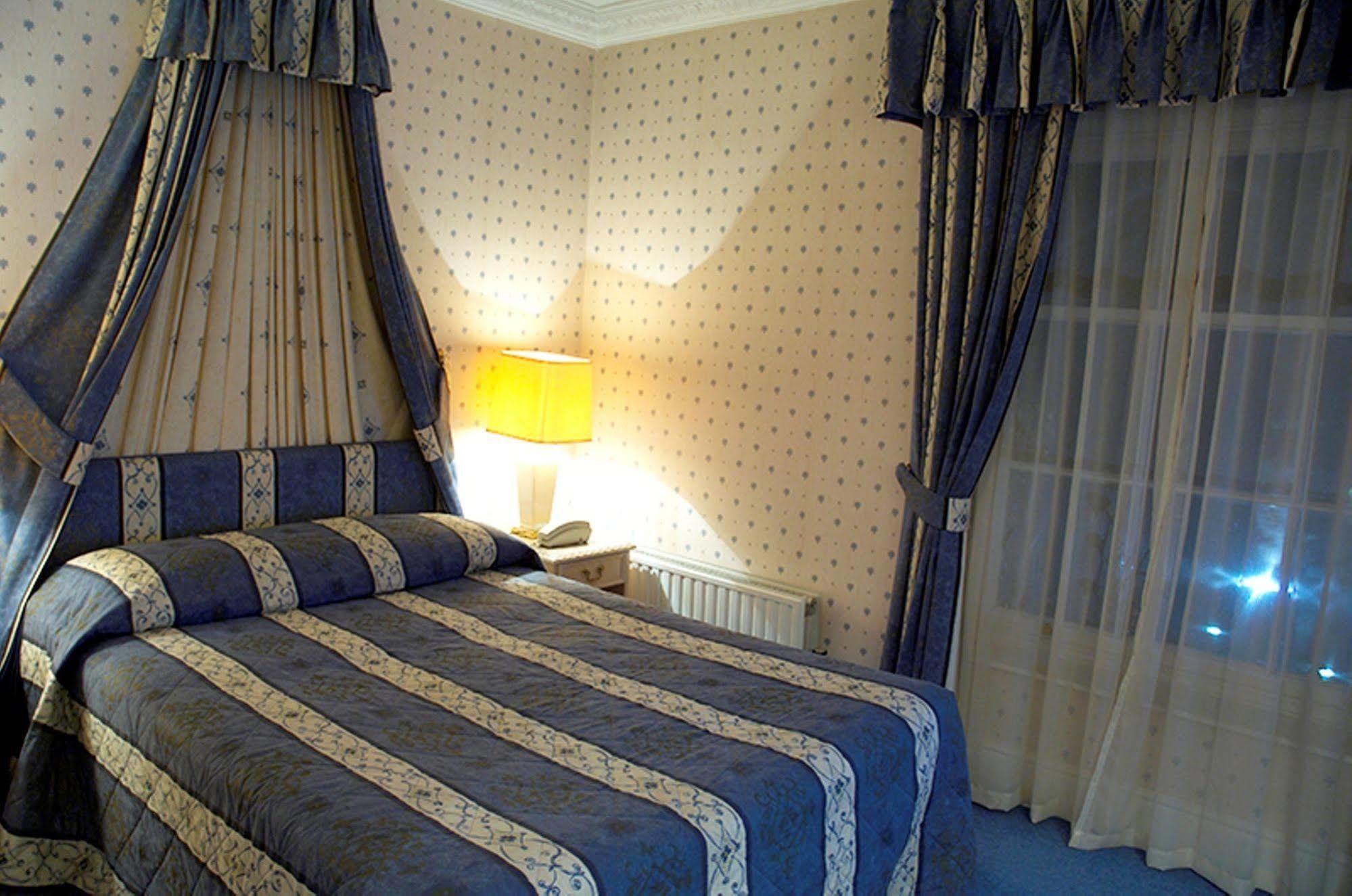 Glebe Hotel Barford  Dış mekan fotoğraf