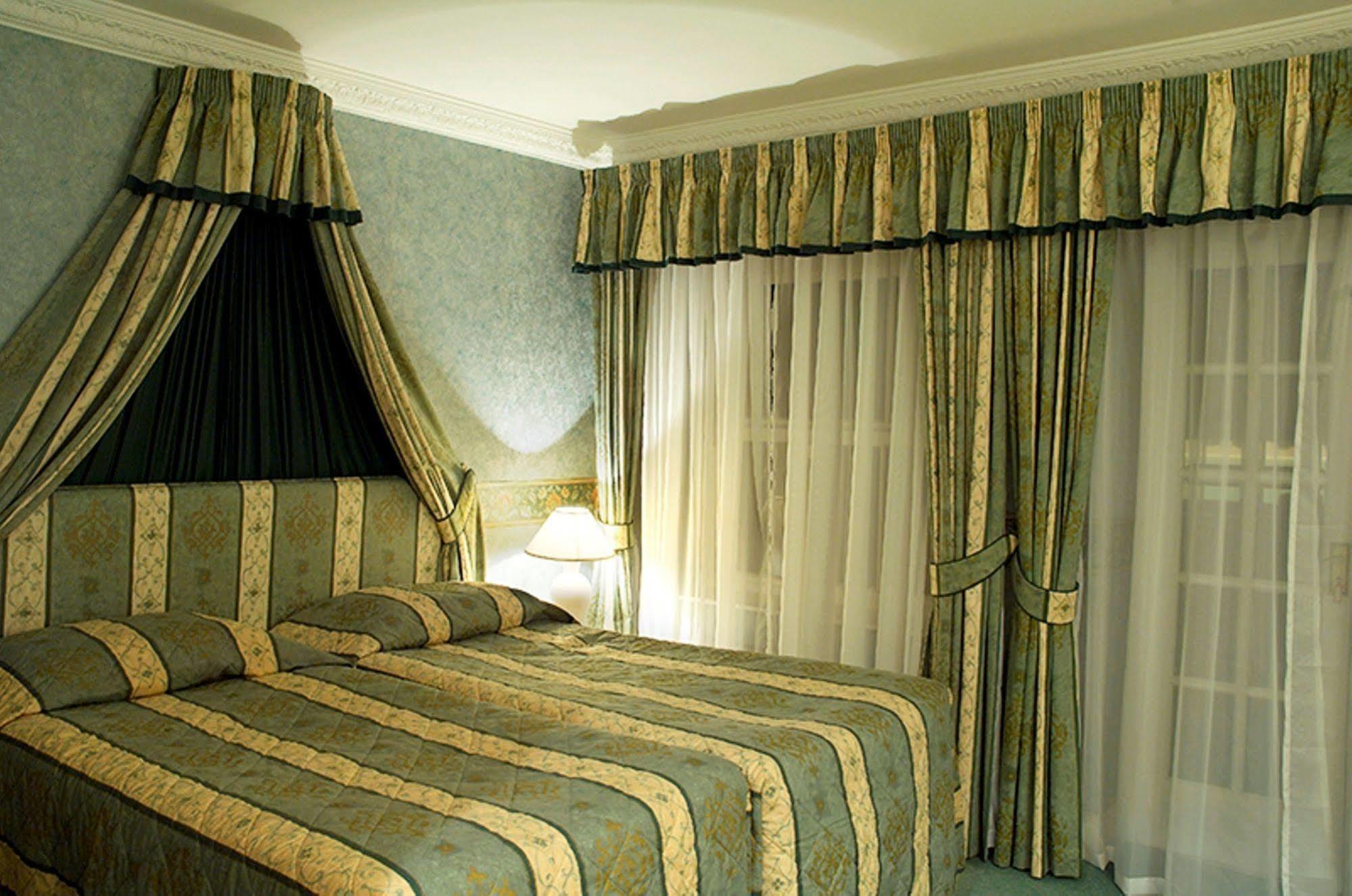Glebe Hotel Barford  Dış mekan fotoğraf